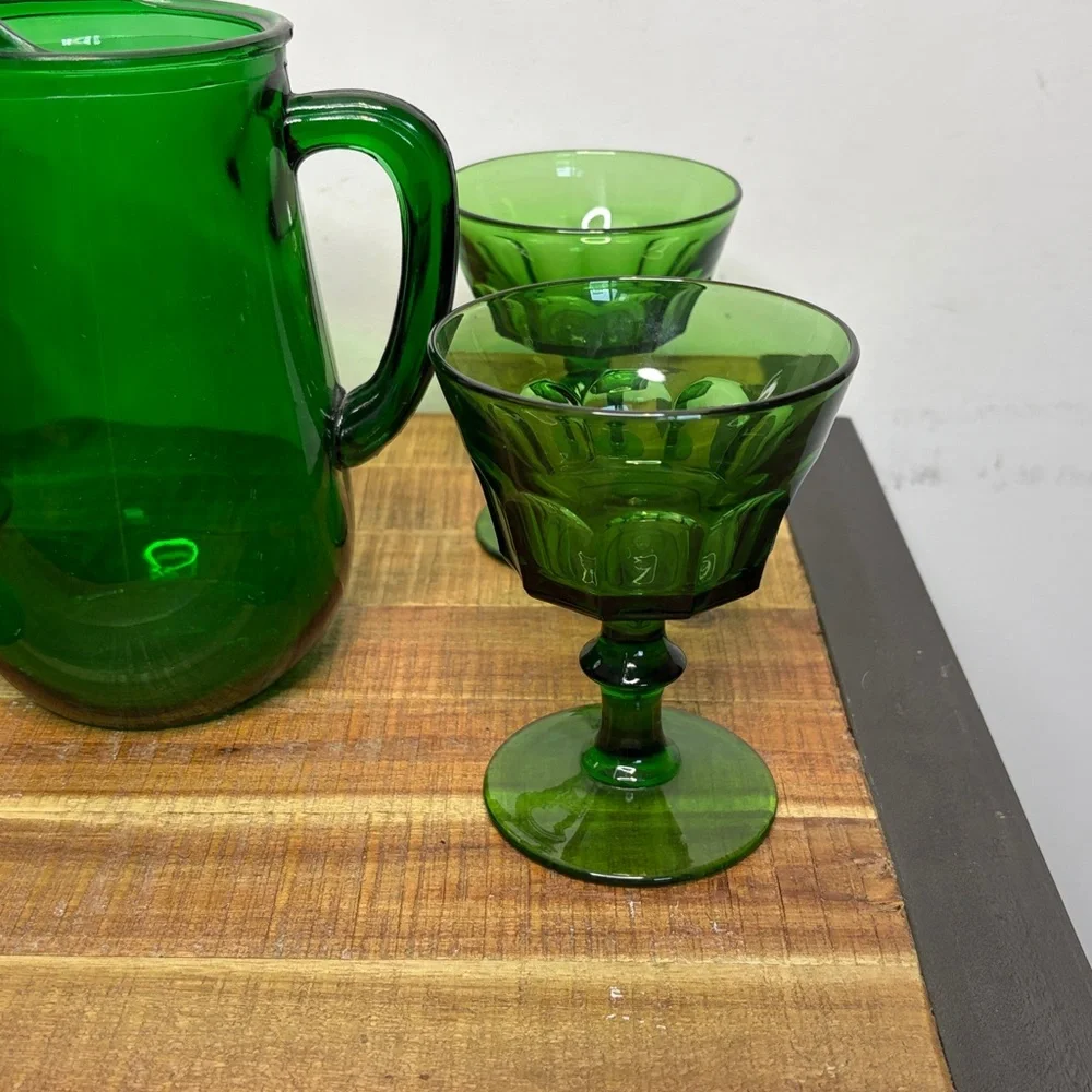 Vintage Anchor Hocking Emerald Green Glass Pitcher and Goblet Set
